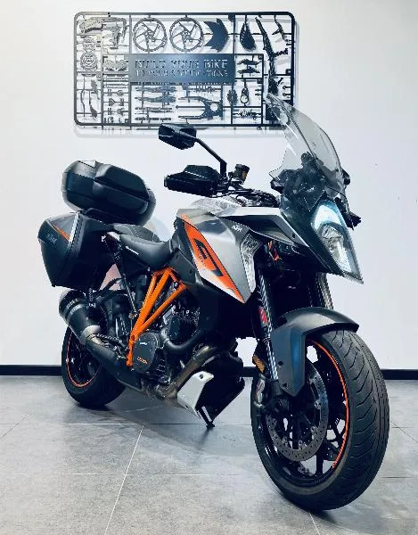 1290 SUPER DUKE GT