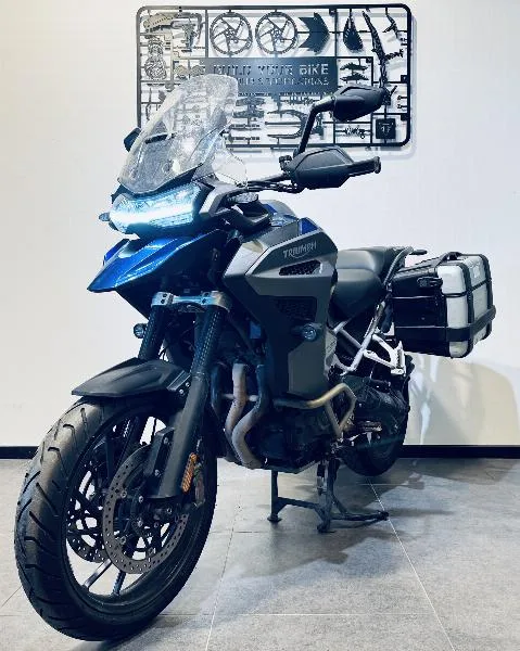 TIGER 1200 GT EXPLORER