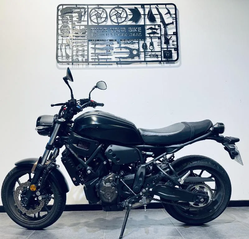 XSR 700 ABS