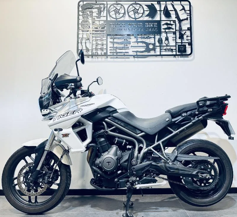 TIGER 800 XRT