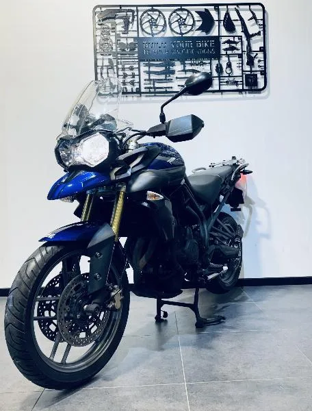 TIGER 800