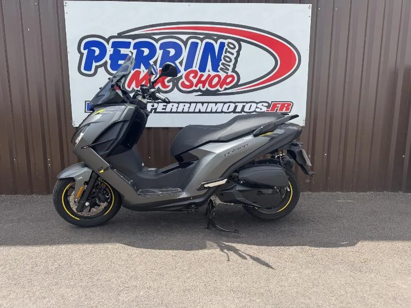 PULSION 125 GT