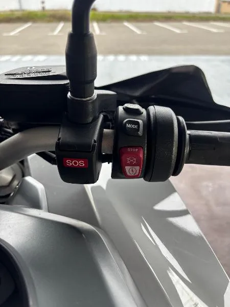 F 900 XR