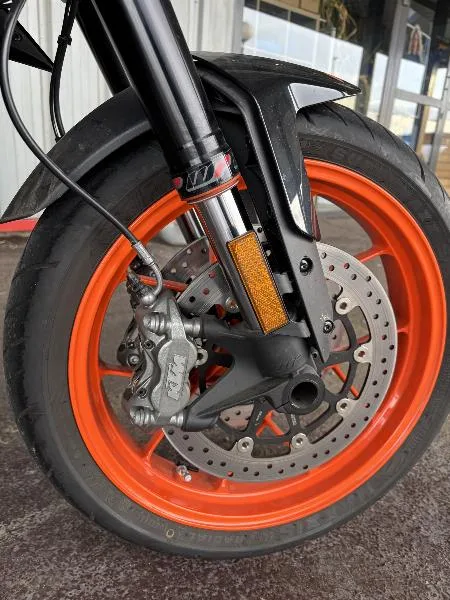 790 DUKE