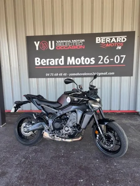 MT09