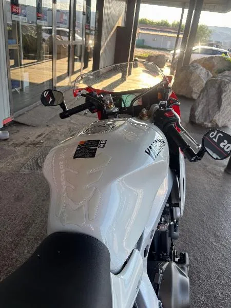XSR 900 GP