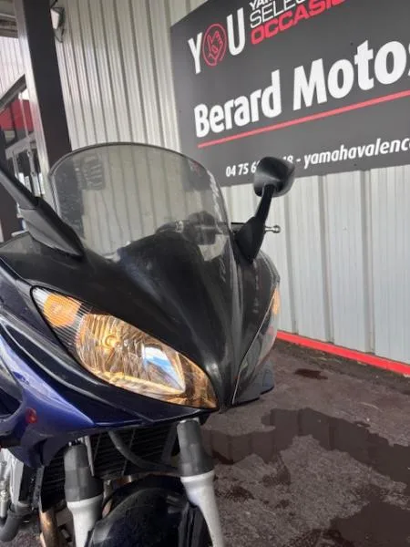 FZ6 