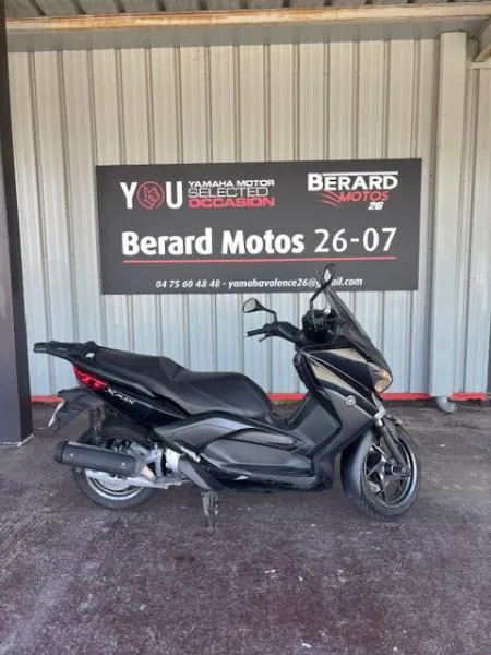 XMAX 125