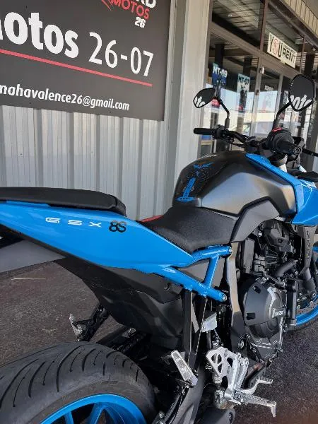 GSX8S