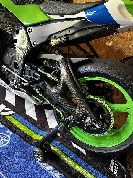 ZX10R