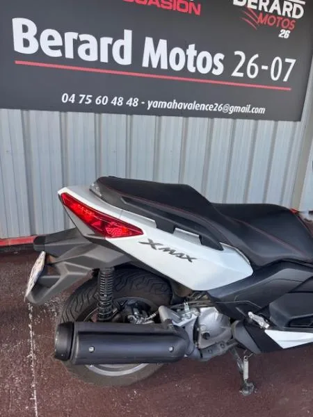 XMAX 125
