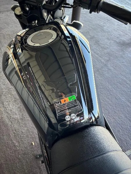 XSR 125 Legacy