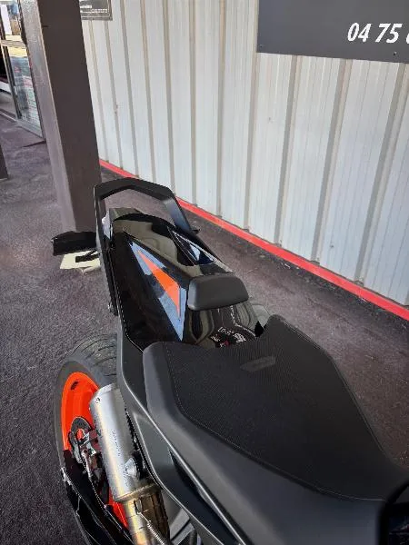 790 DUKE ABS