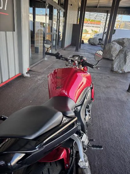 FZ 1000