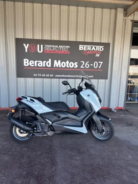 XMAX 125 TECH MAX