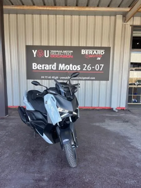 XMAX 125 TECH MAX