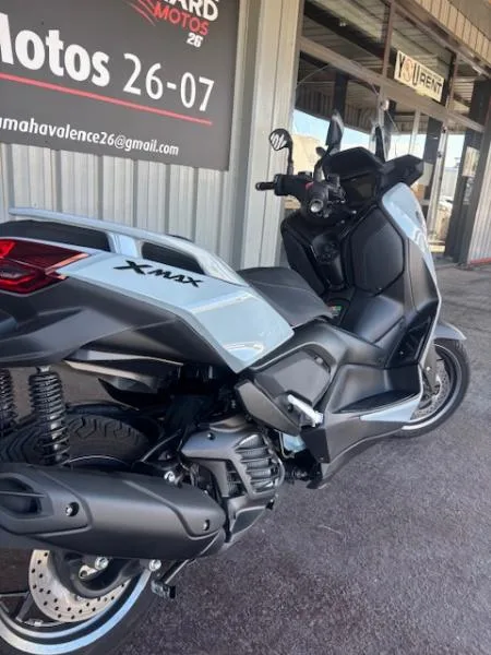 XMAX 125 TECH MAX