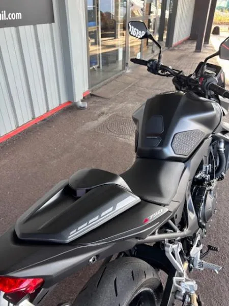 CB 750 HORNET