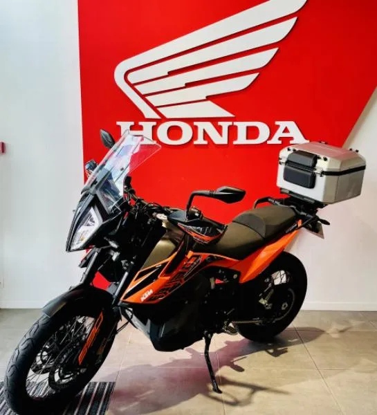 890 ADVENTURE