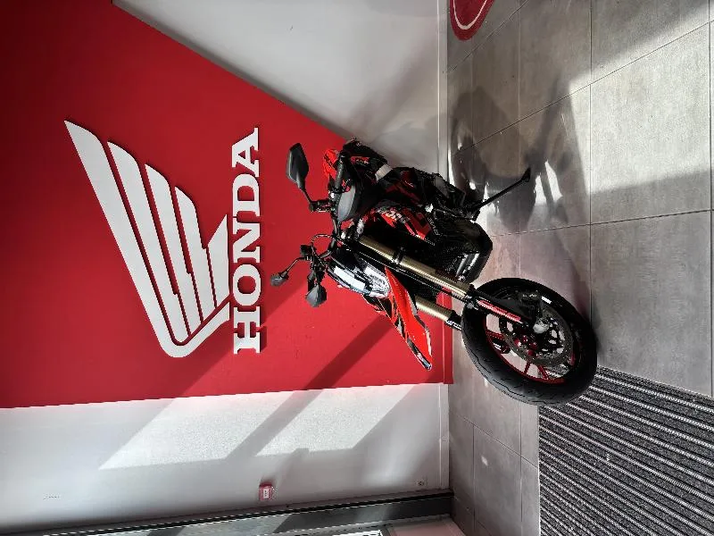 HYPERMOTARD