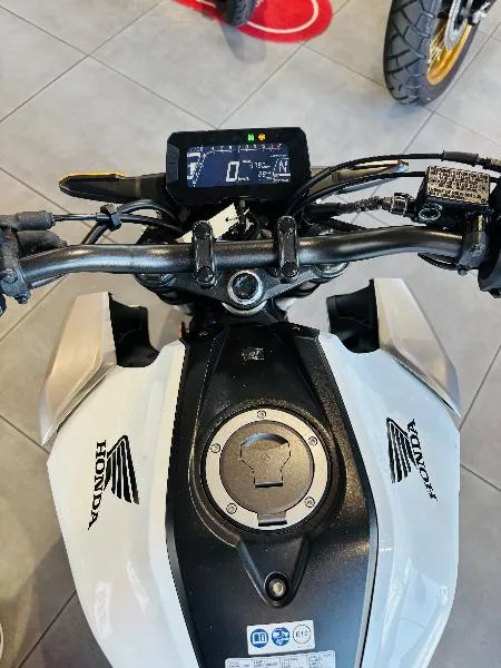 CB 125