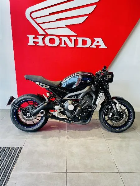 XSR 900