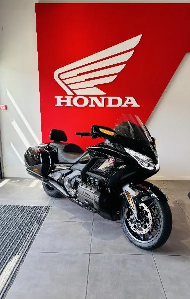 GOLDWING 1800 BAGGER