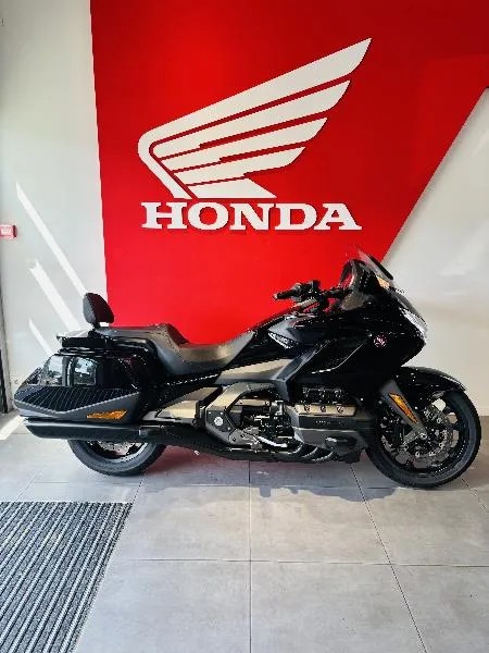 GOLDWING 1800 BAGGER