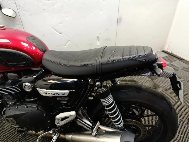 SPEED TWIN 1200
