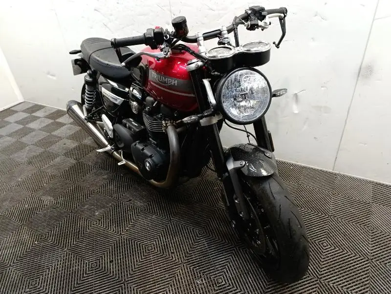 SPEED TWIN 1200