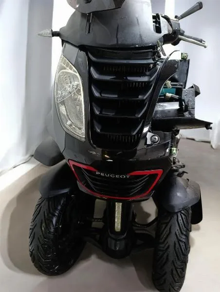 METROPOLIS 400