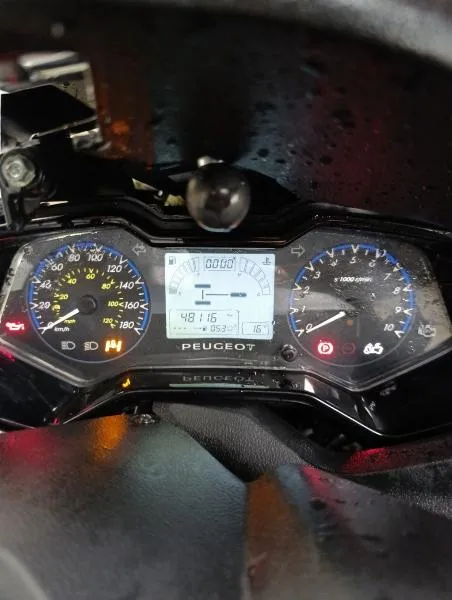 METROPOLIS 400