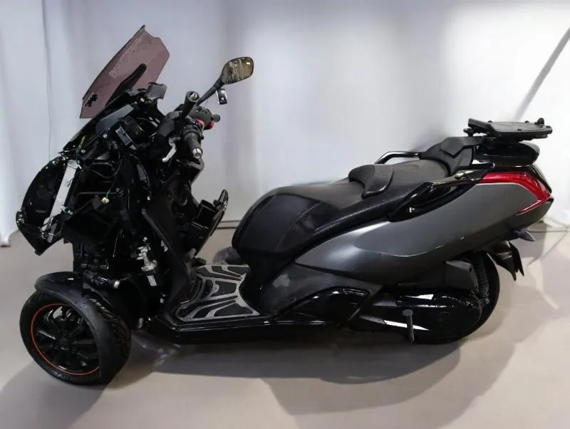METROPOLIS 400