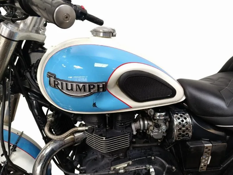SPEEDMASTER 900
