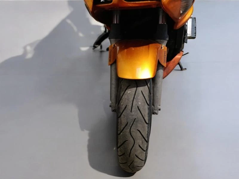 CB 1000 F