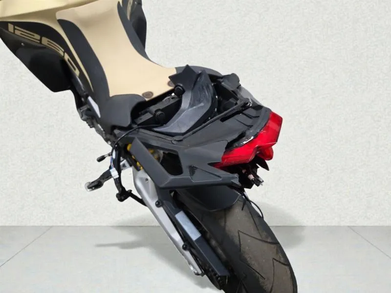 MULTISTRADA END
