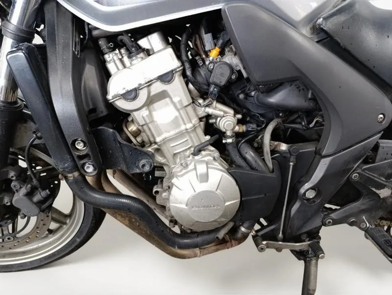 CBF 600 S
