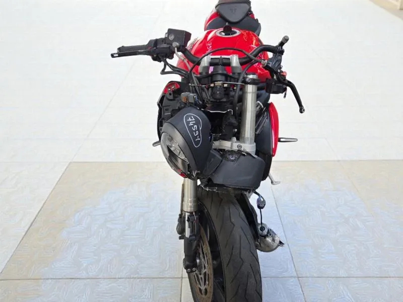 Street Triple 660