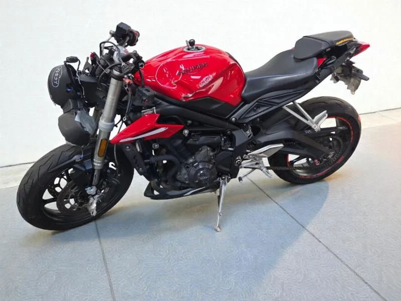 Street Triple 660