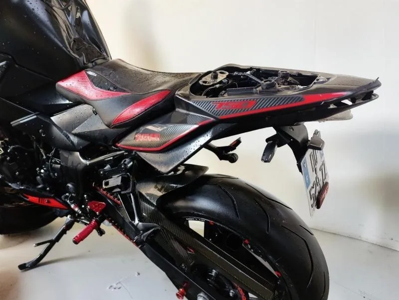 GSR 750