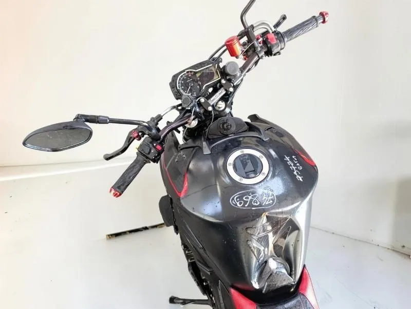 GSR 750
