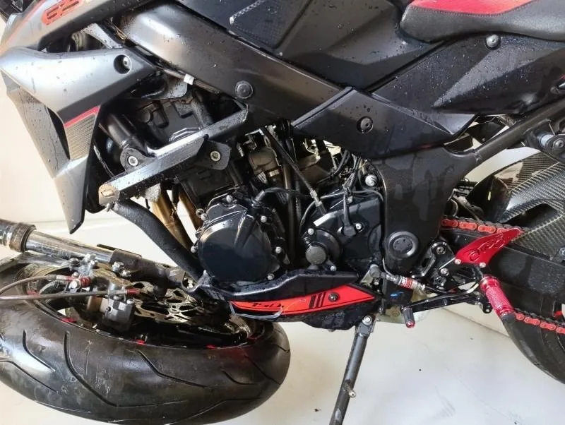 GSR 750