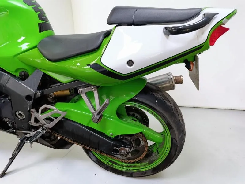 ZX7R