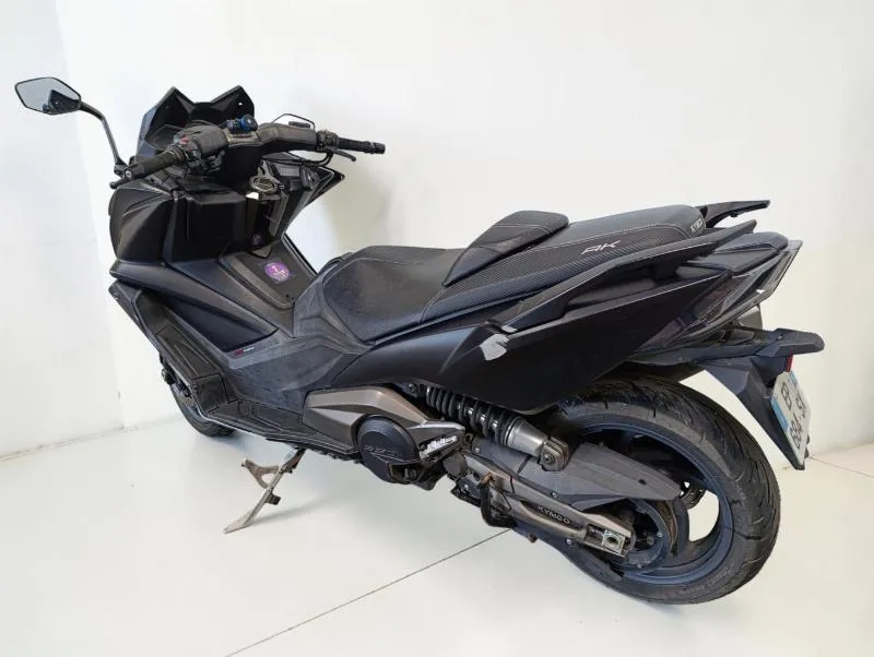 AK 550