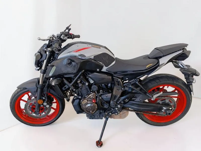 MT07