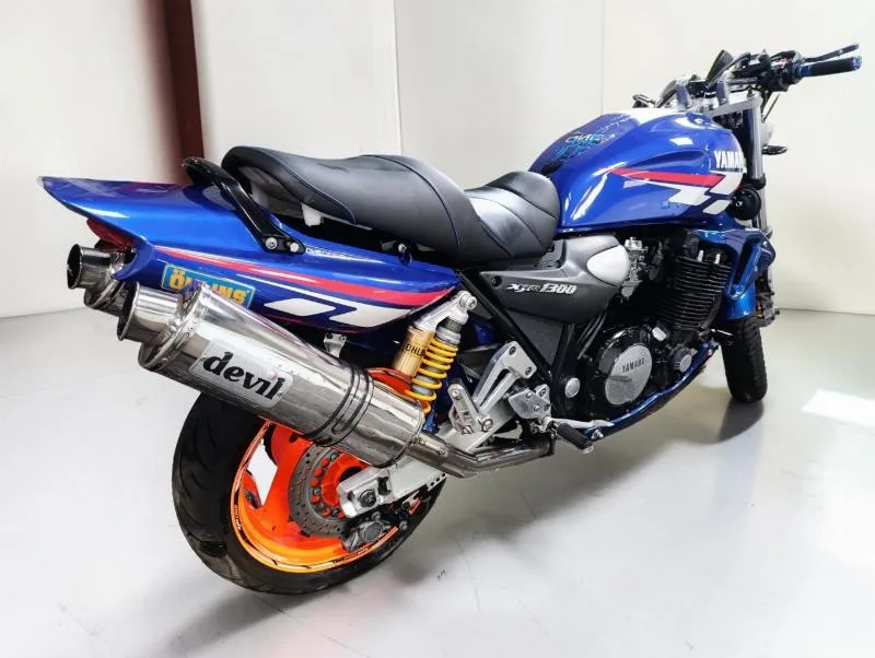 XJR 1300