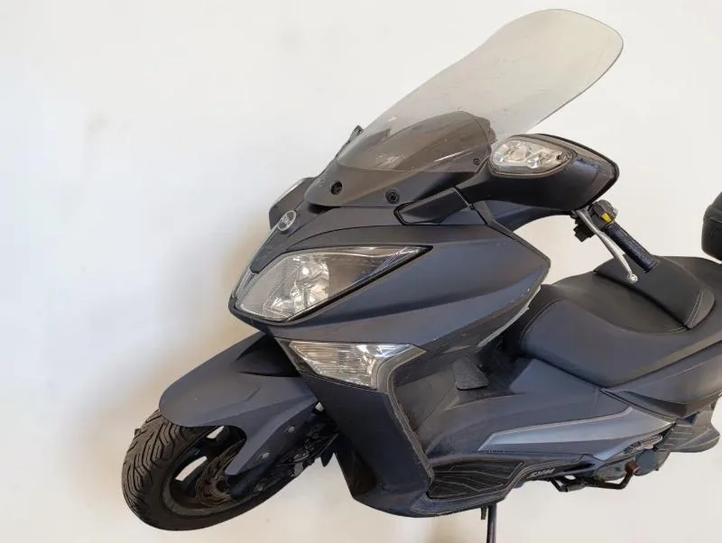 GTS 125