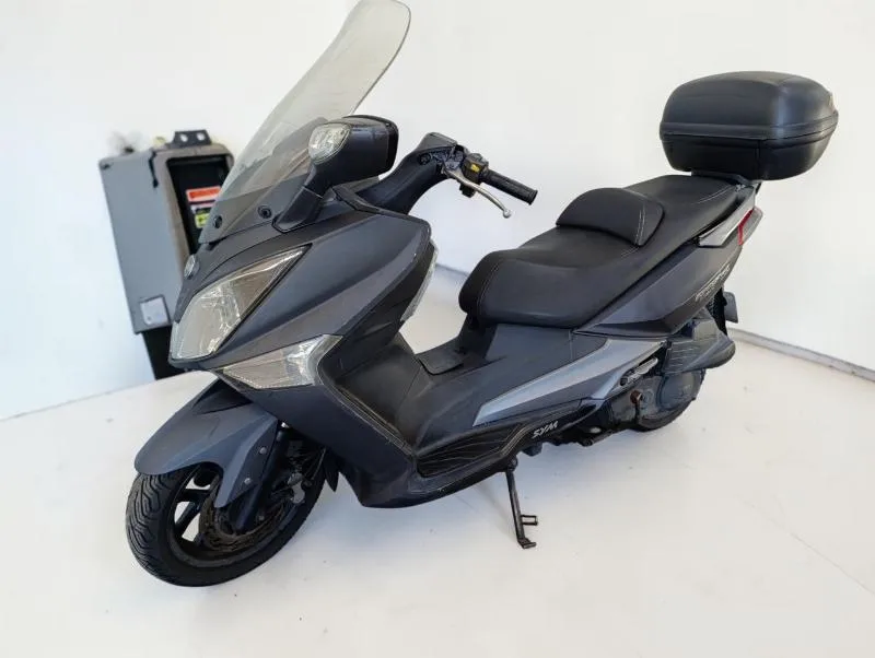 GTS 125