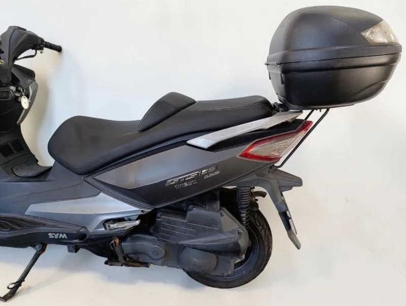 GTS 125
