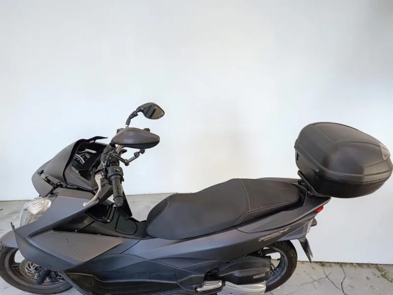 PCX 125